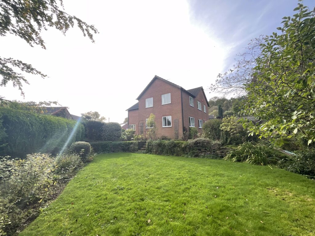 Friars Close, Cheadle, ST10