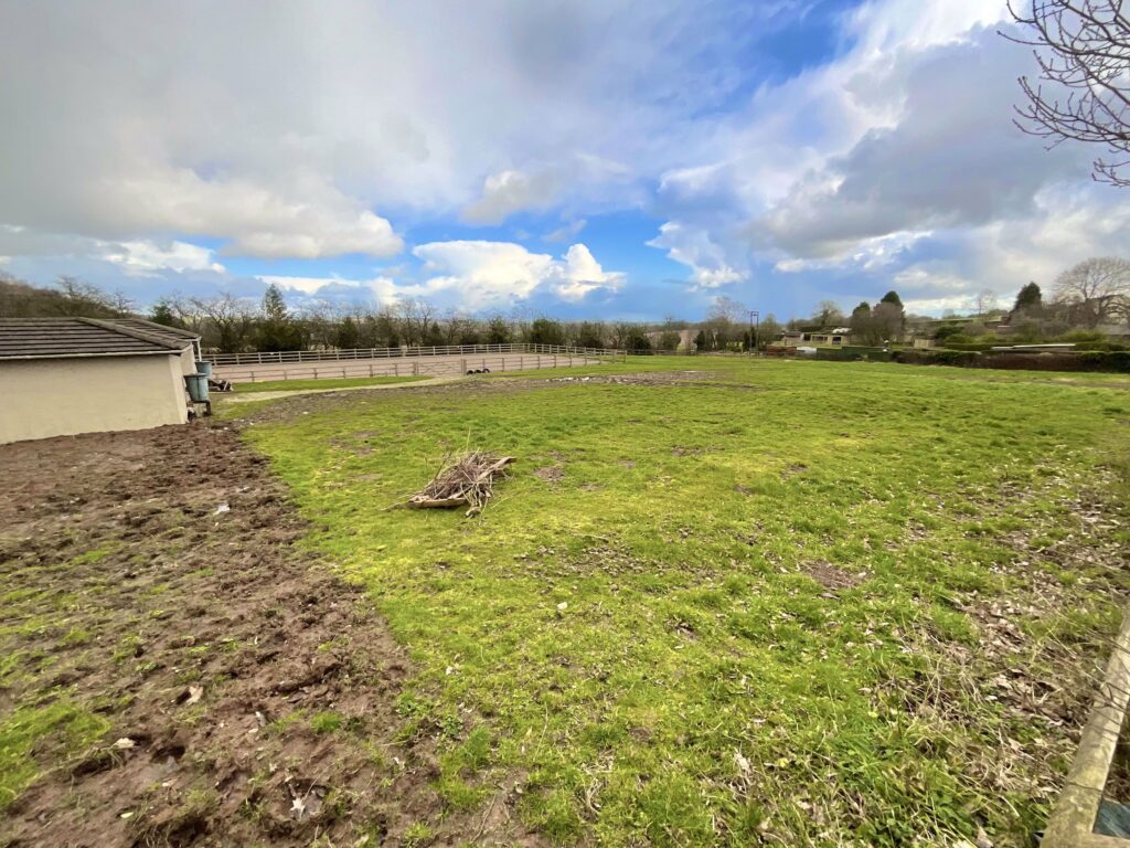 Birkholme Drive, Meir Heath