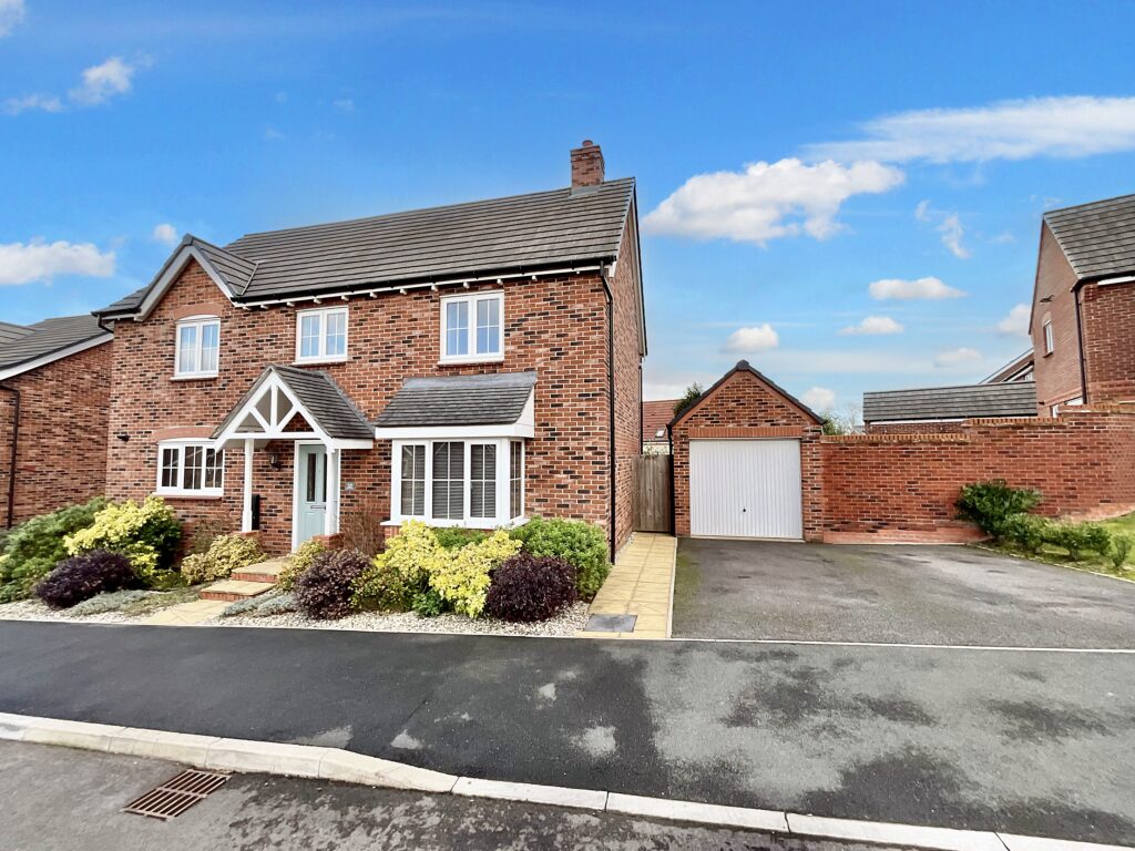 Wheelwright Drive, Eccleshall, ST21