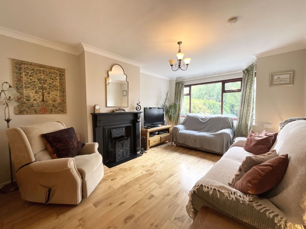 Silver Ridge, Barlaston, ST12