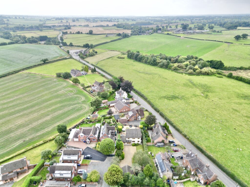 Chetwode Close, Knighton, TF9