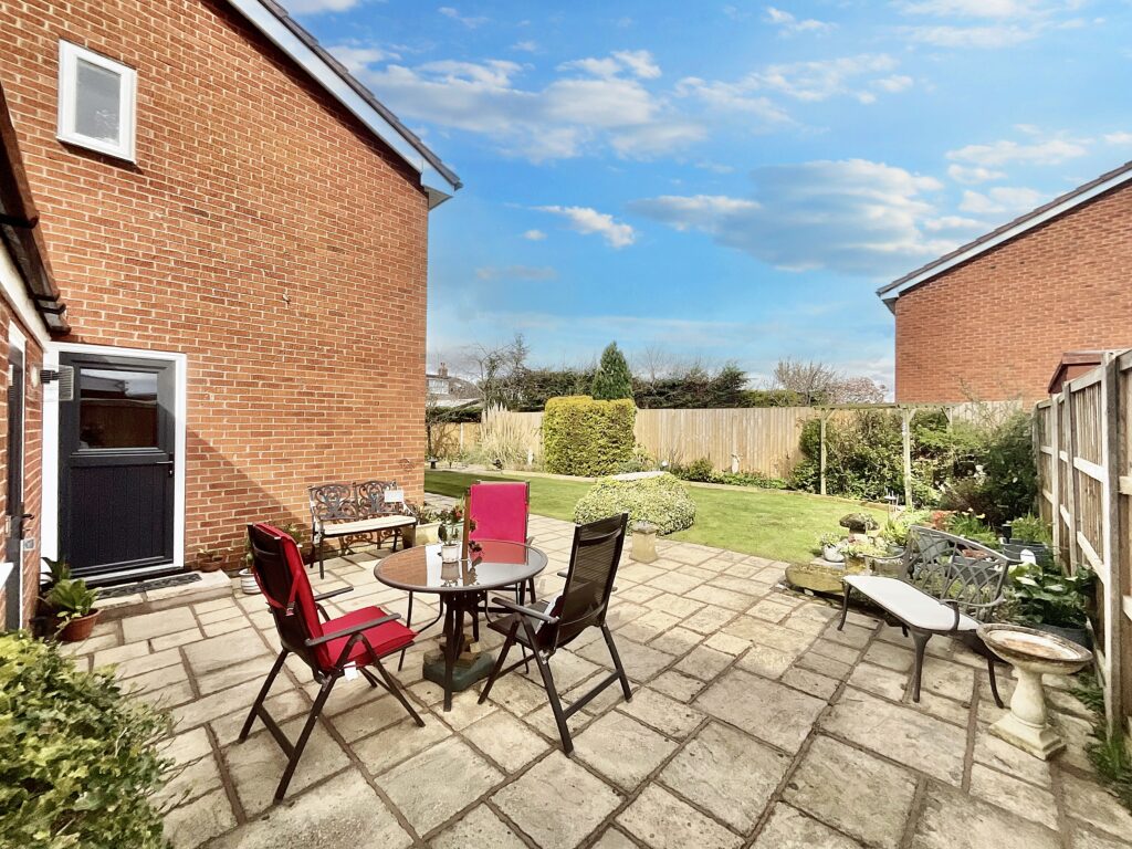 Trevithick Close, Crewe, CW1