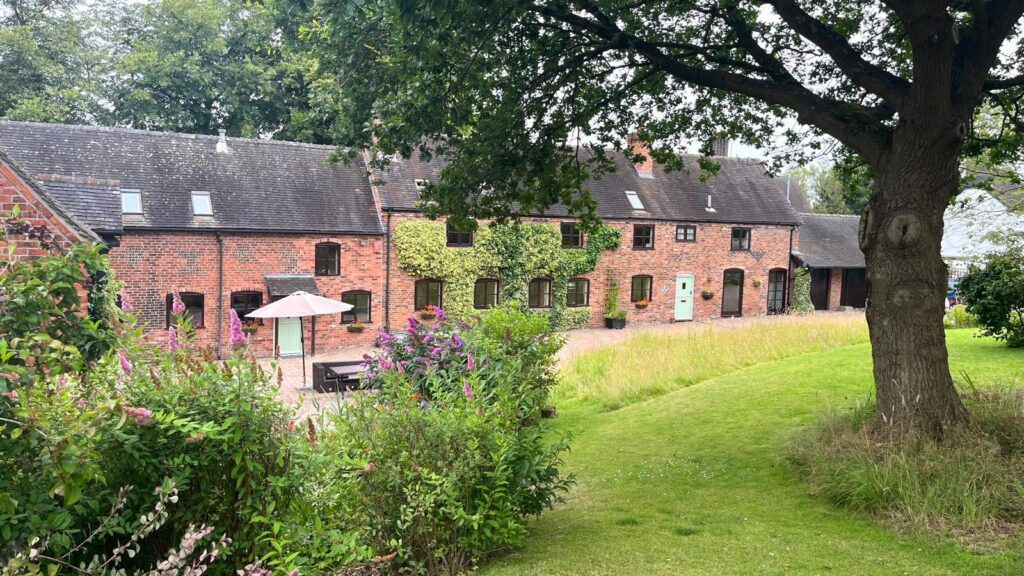 ‘Ravenscourt Barns’, Main Road, Betley, Staffordshire