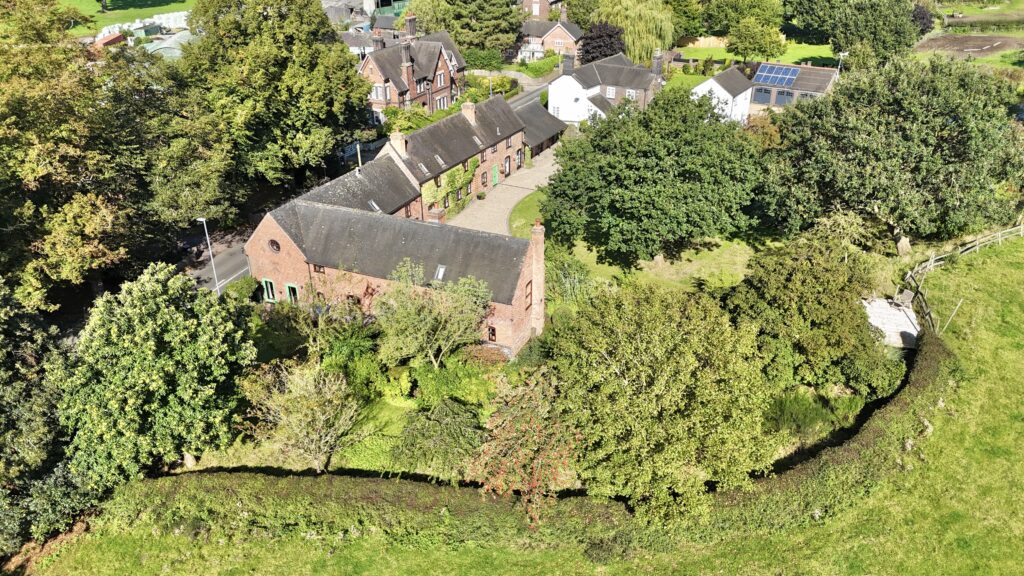 ‘Ravenscourt Barns’, Main Road, Betley, Staffordshire