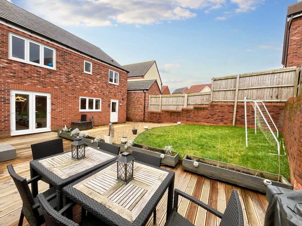 Cartwright Walk, Eccleshall, ST21 6LN