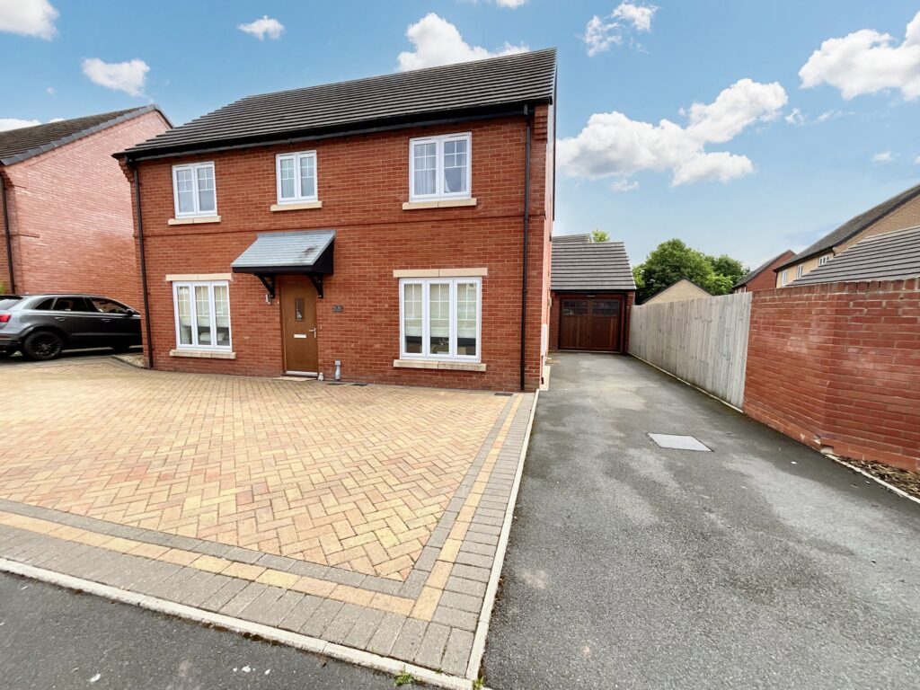 Daffodil Drive, Gnosall, ST20