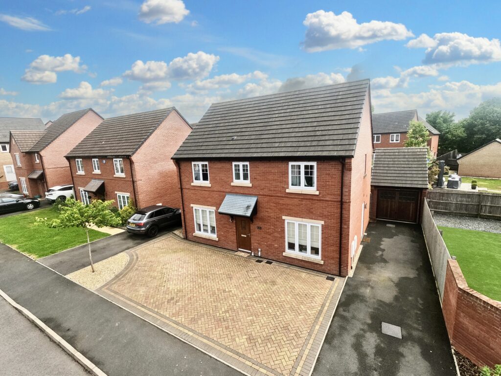 Daffodil Drive, Gnosall, ST20