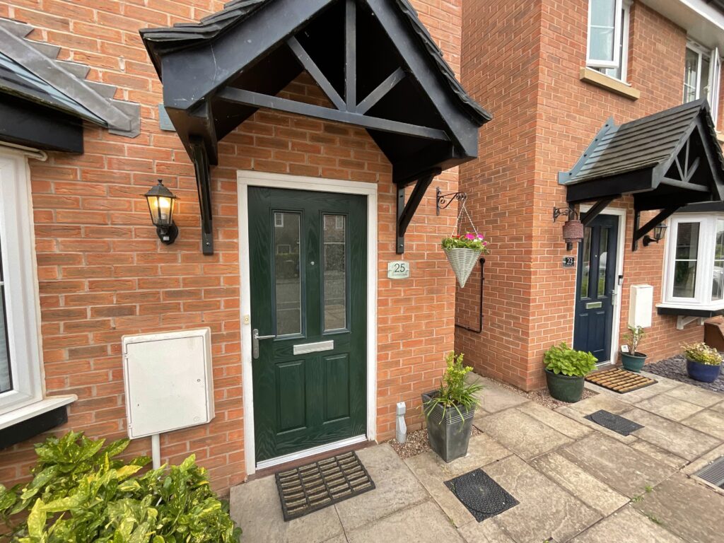 Overton Close, Eccleshall, ST21