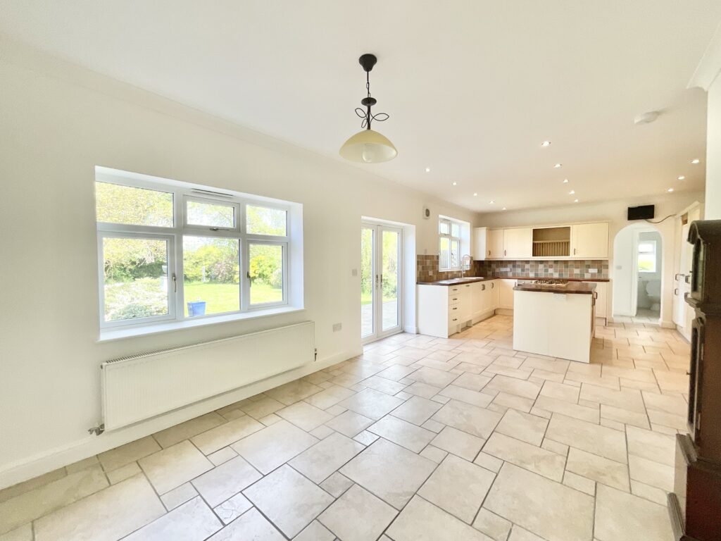 Chestnut Avenue, Shavington, CW2