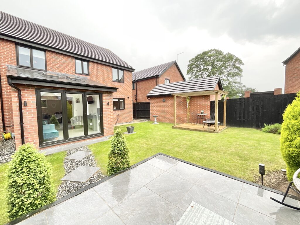 Glover Drive, Willaston, CW5