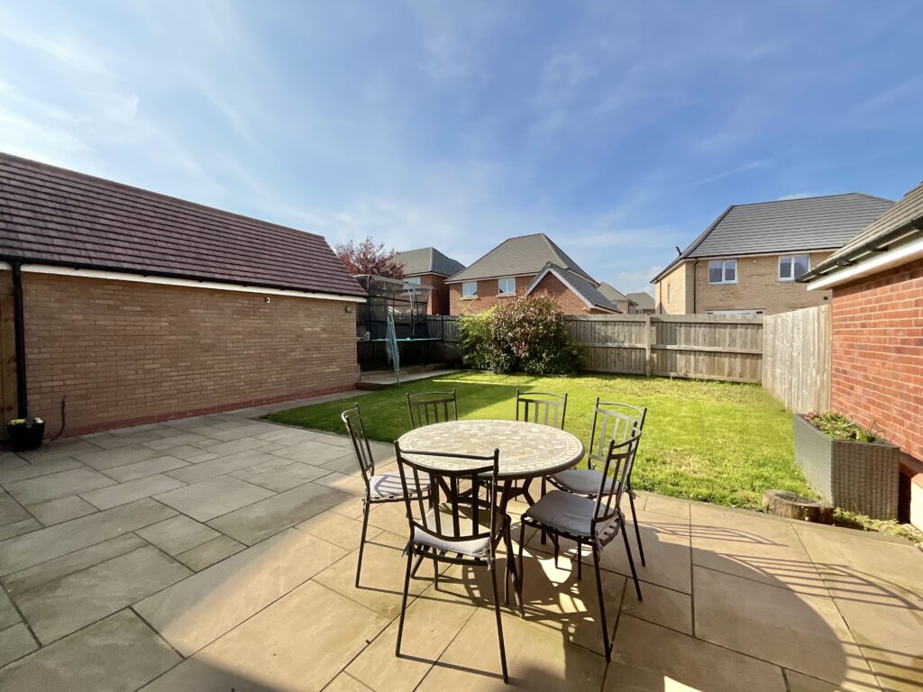 Tipton Green Close, Henhull, CW5