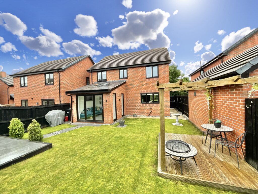 Glover Drive, Willaston, CW5