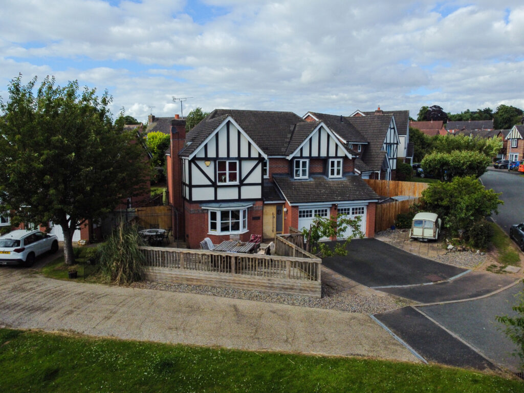 Bentley Close, Stone, ST15