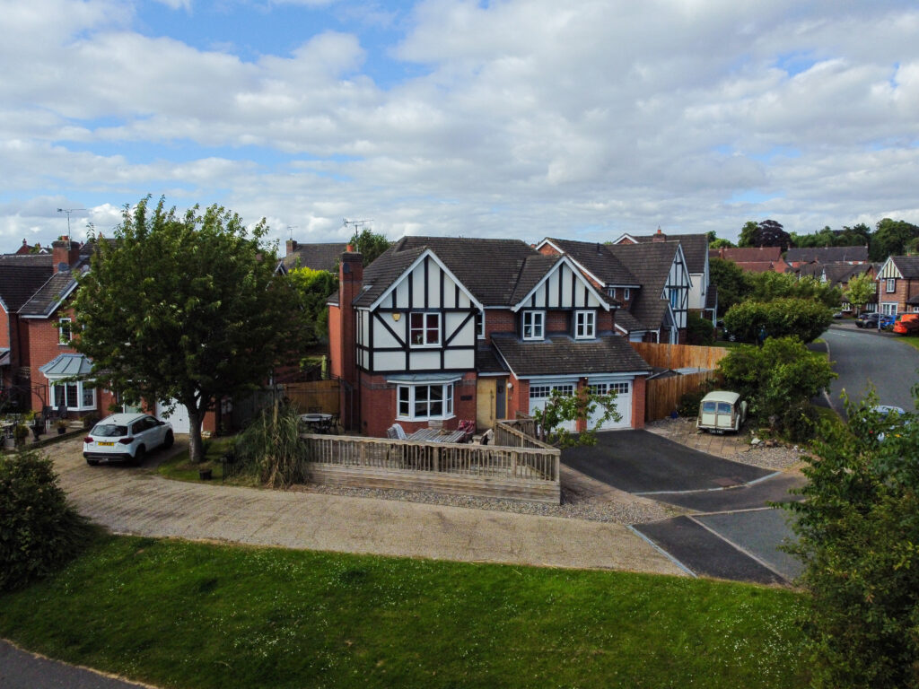 Bentley Close, Stone, ST15