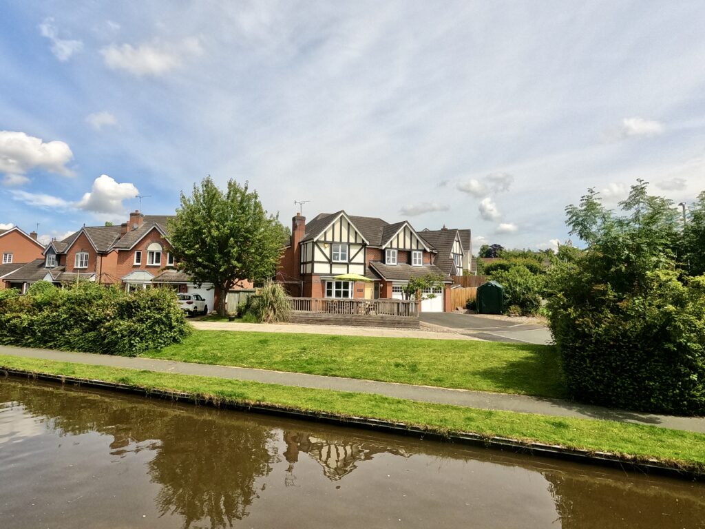 Bentley Close, Stone, ST15