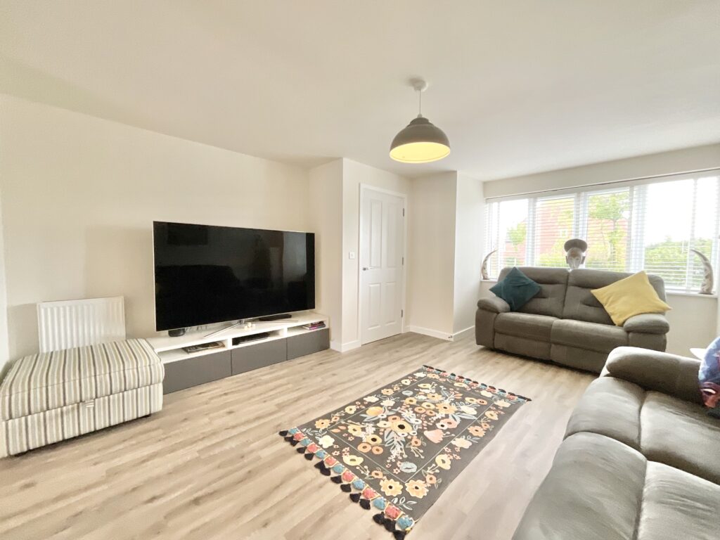 Hereford Place, Henhull, CW5