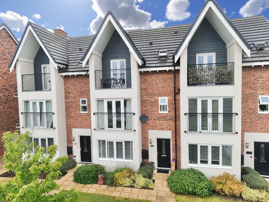 Hereford Place, Henhull, CW5