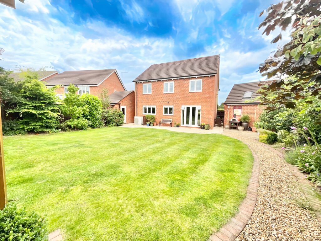 Weaver Brook Way, Wrenbury, CW5