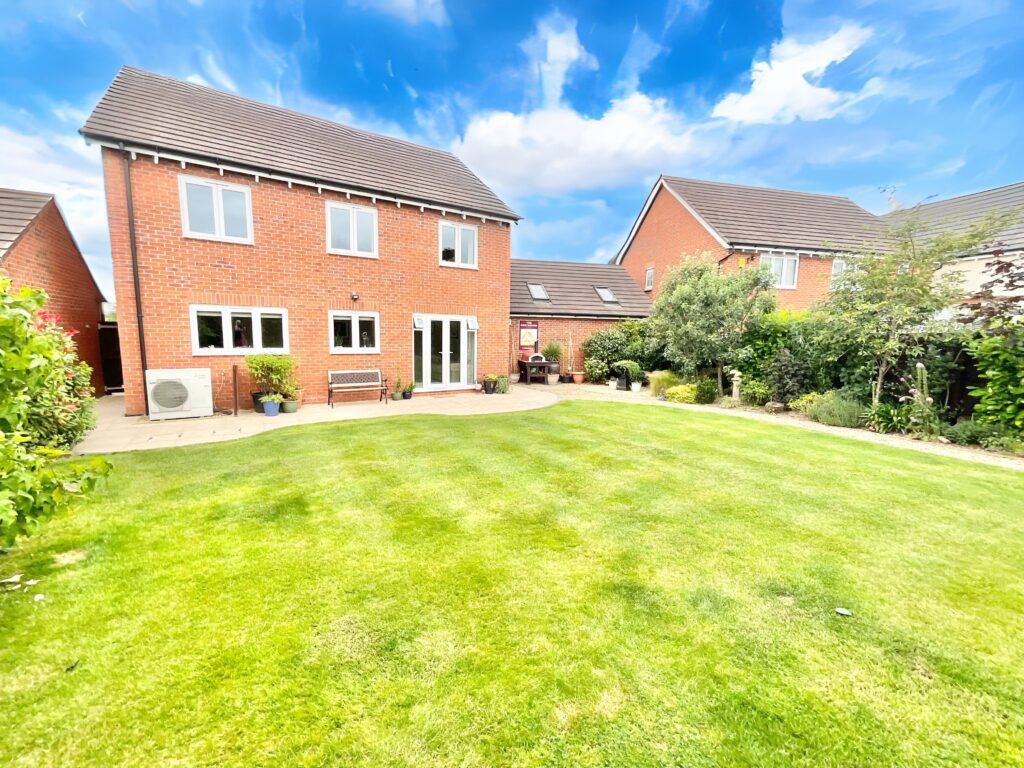 Weaver Brook Way, Wrenbury, CW5