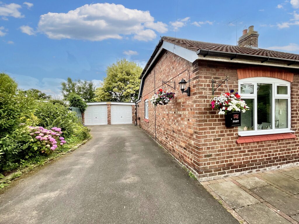 Cholmondeley Road, Wrenbury, CW5