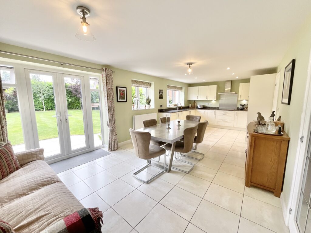 Weaver Brook Way, Wrenbury, CW5