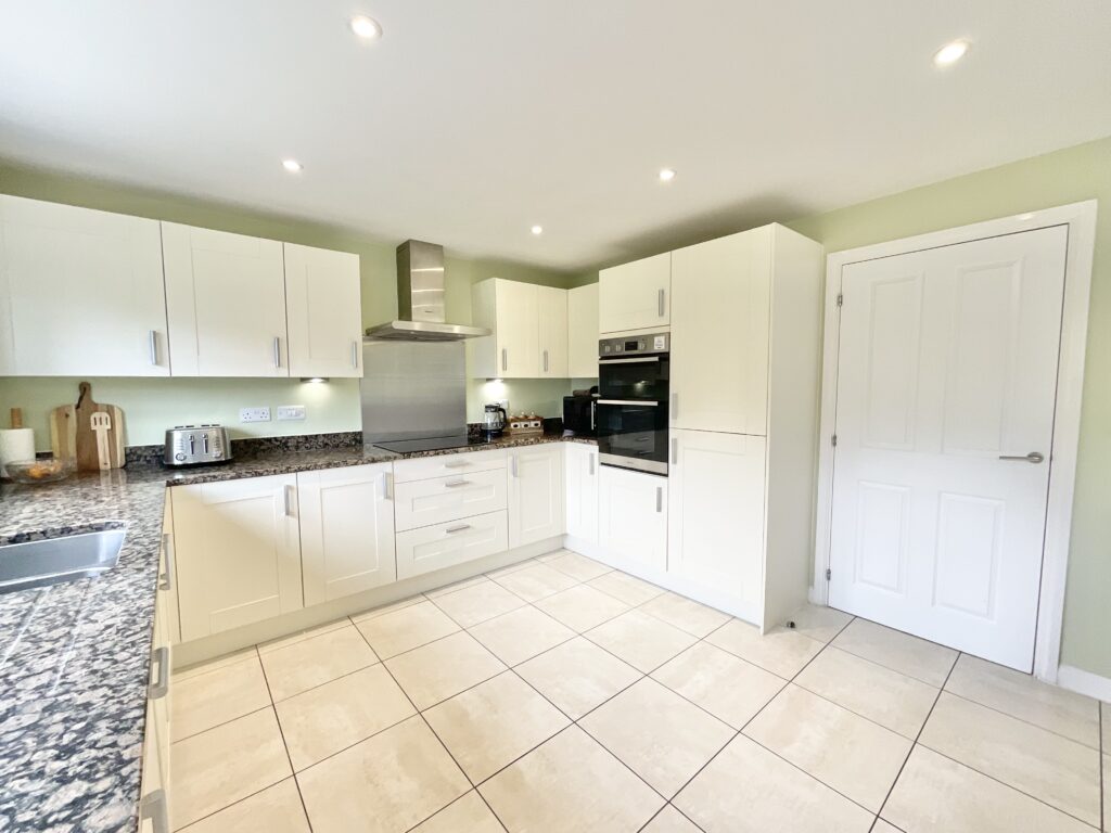 Weaver Brook Way, Wrenbury, CW5