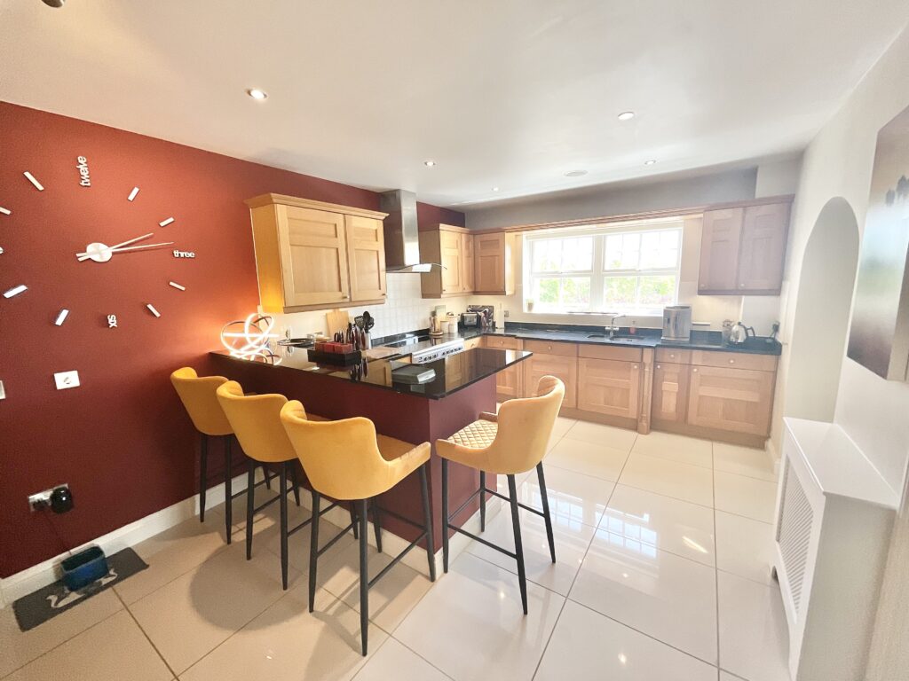 Kingsdown Close, Weston, CW2