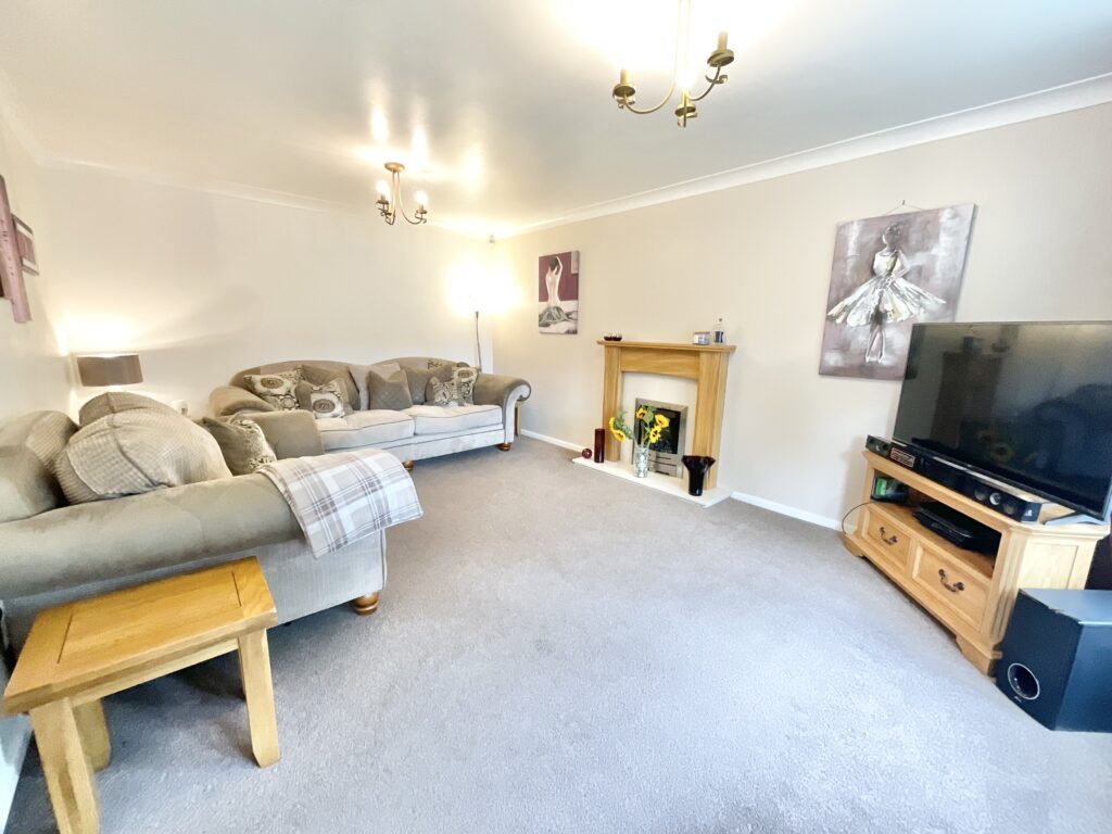 Leyland Grove, Haslington, CW1