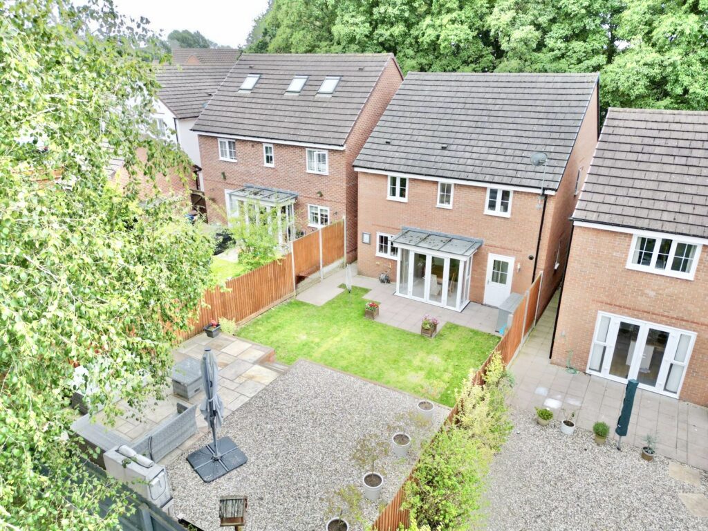 Hayeswater Grove, Yarnfield, ST15