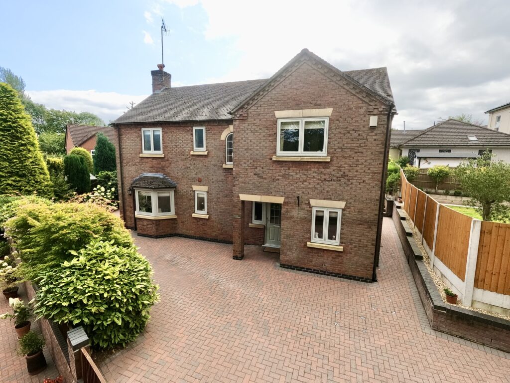 Aynsleys Drive, Blythe Bridge, ST11