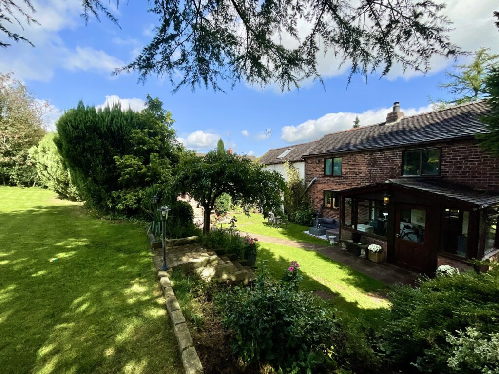 Hillside Farm and Hillside Cottage, Sheepwash, Caverswall, ST11