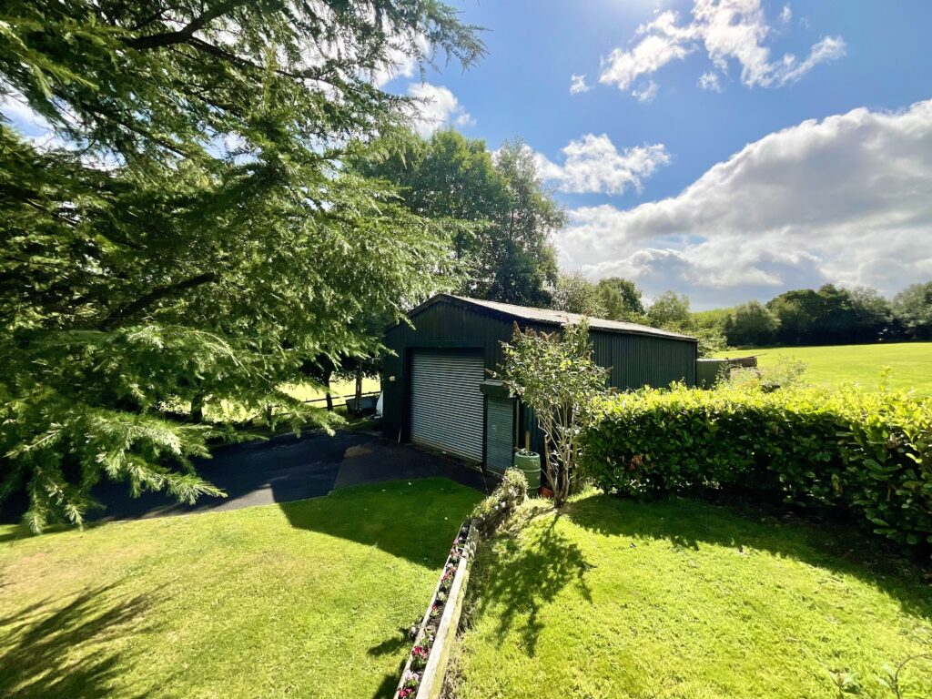 Hillside Farm and Hillside Cottage, Sheepwash, Caverswall, ST11