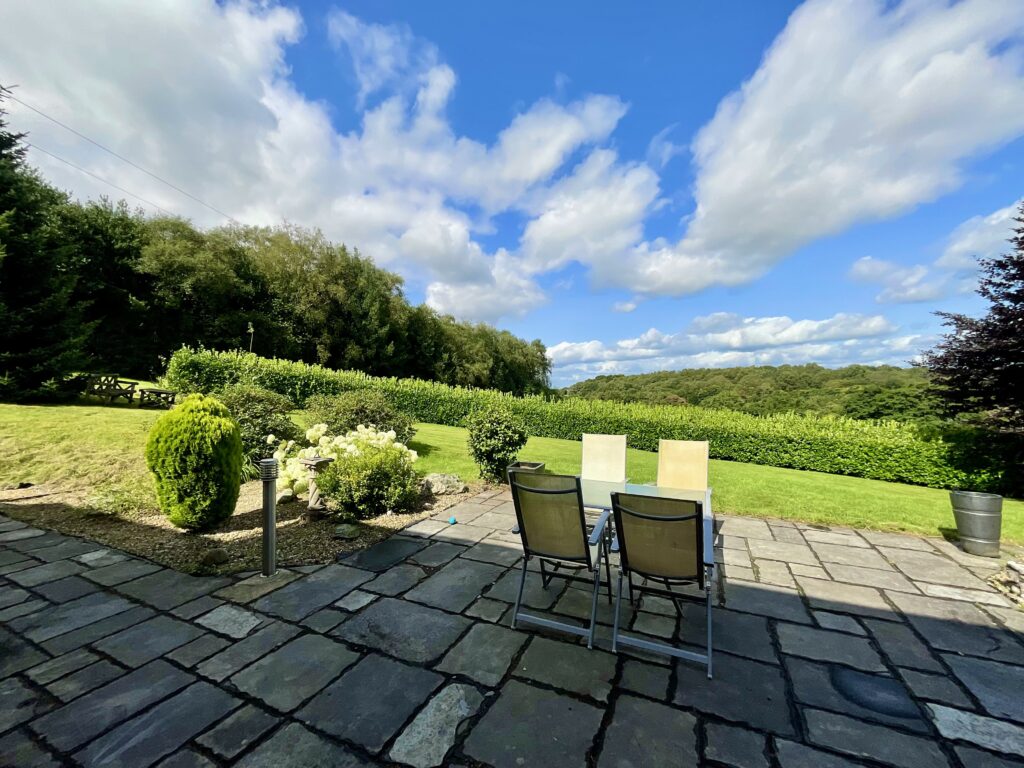 Hillside Farm and Hillside Cottage, Sheepwash, Caverswall, ST11