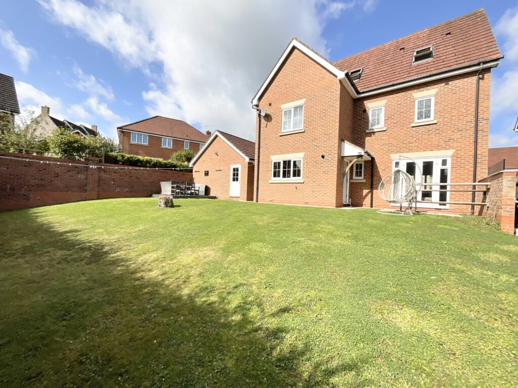 Chadwell Court, Weston, CW2