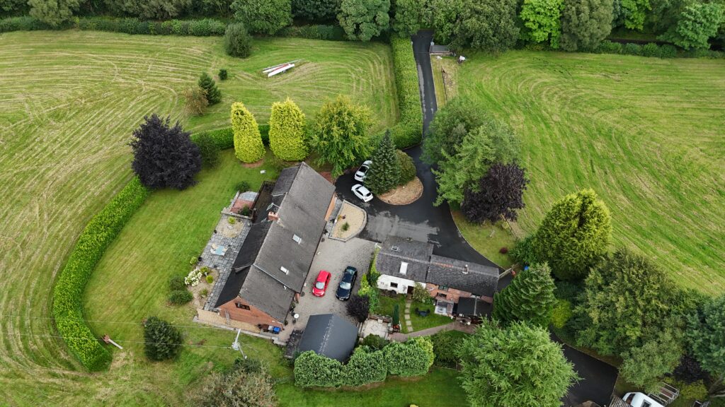 Hillside Farm and Hillside Cottage, Sheepwash, Caverswall, ST11