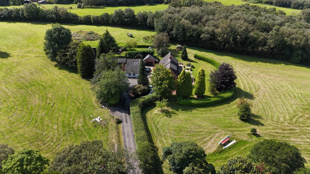 Hillside Farm and Hillside Cottage, Sheepwash, Caverswall, ST11