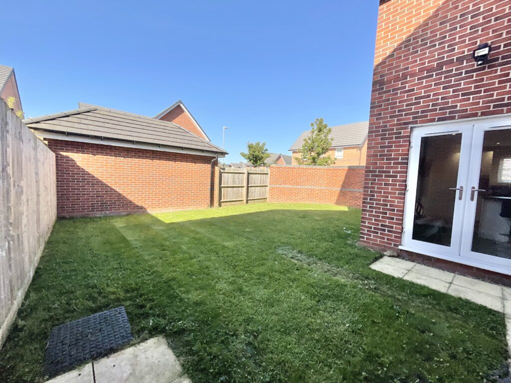 Henshall Close, Shavington, CW2