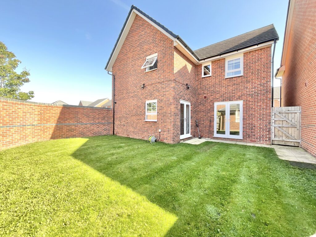 Henshall Close, Shavington, CW2