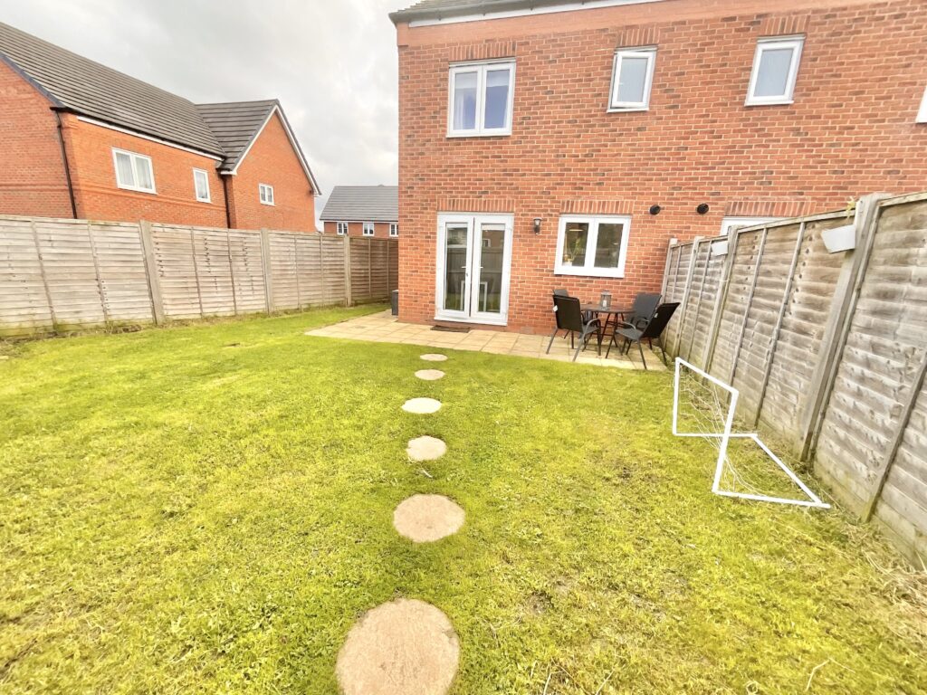 Falcon Way, Edleston, CW5