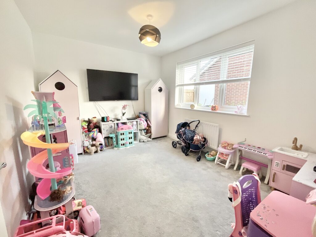 Riddles Avenue, Willaston, CW5