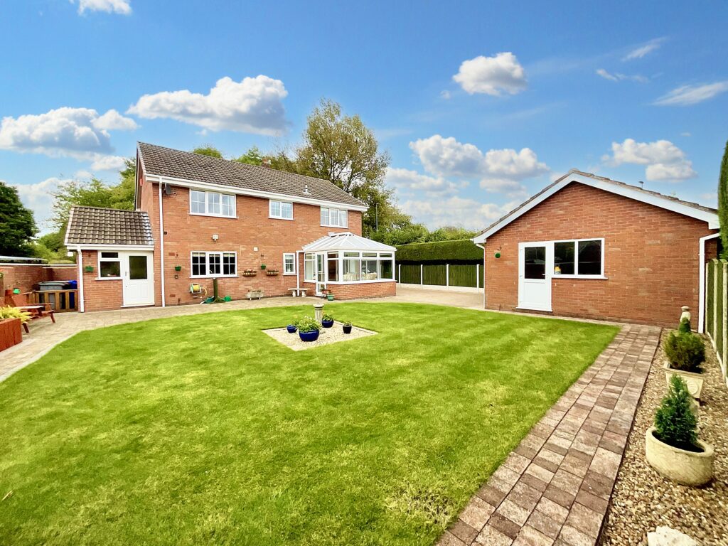 Camelot Close, Stoke-On-Trent, ST4