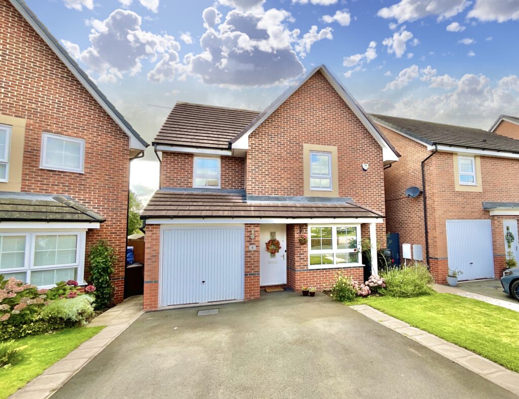 Dorney Close, Yarnfield, ST15