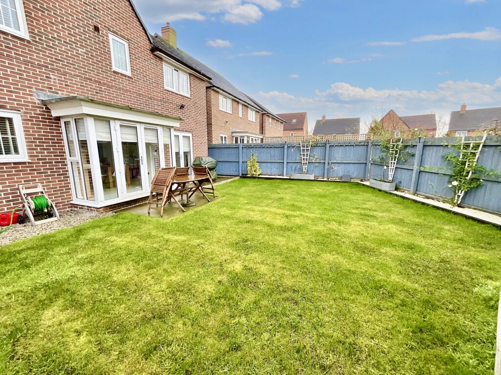 Hazel Way, Edleston, CW5