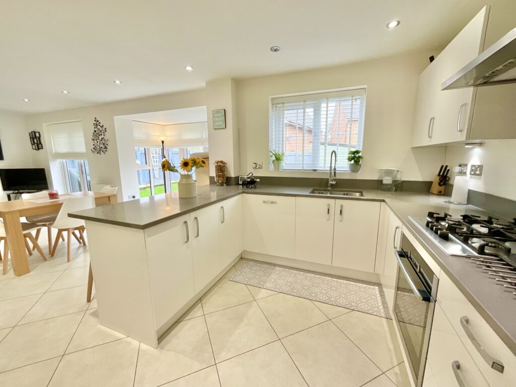 Hazel Way, Edleston, CW5