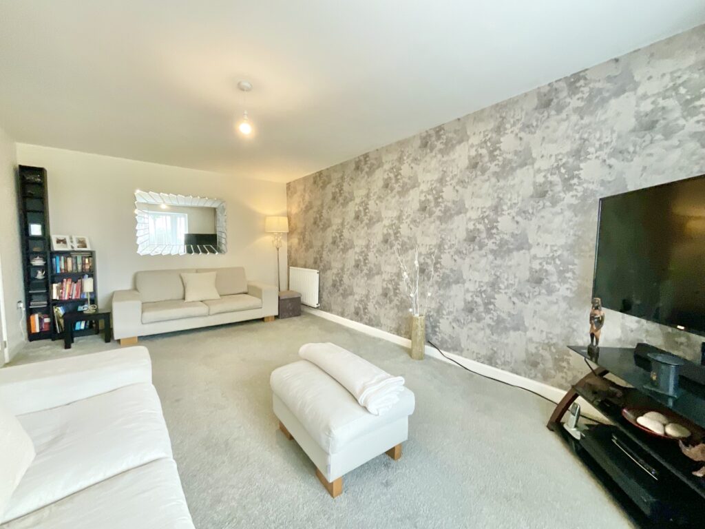 Hazel Way, Edleston, CW5