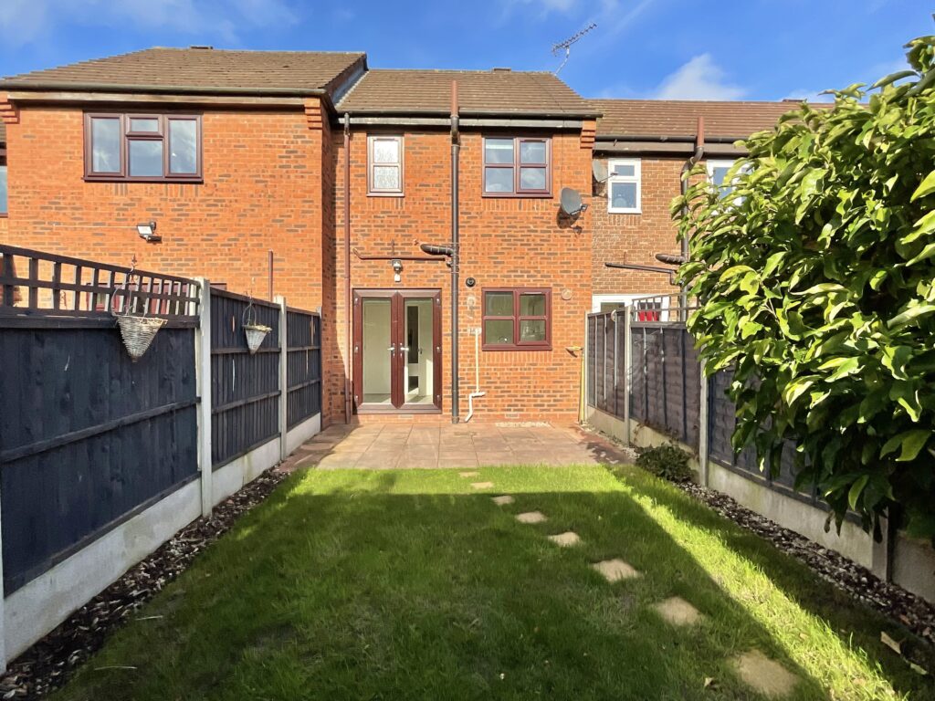 Pellfield Court, Weston, ST18