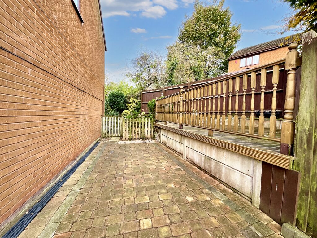 Kingsland Close, Stone, ST15