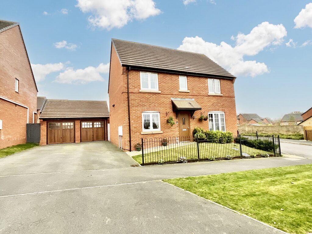 Daffodil Drive, Gnosall, ST20