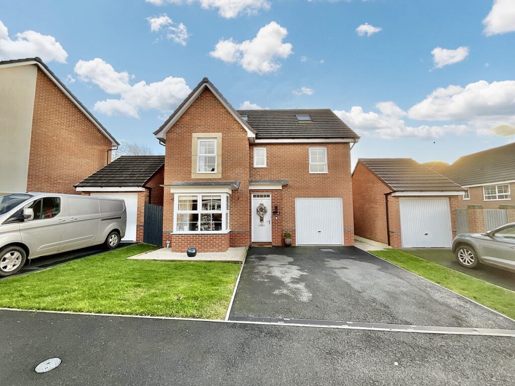 Colliford Drive, Yarnfield, ST15