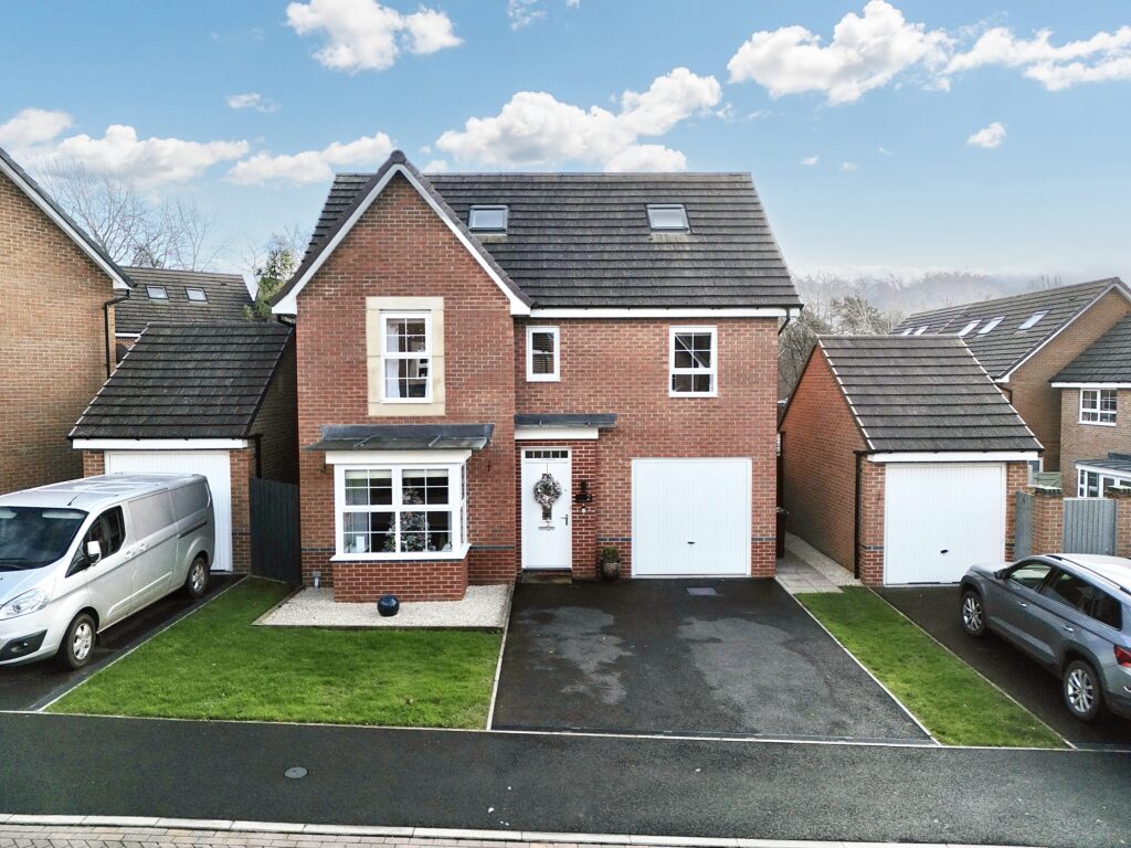 Colliford Drive, Yarnfield, ST15